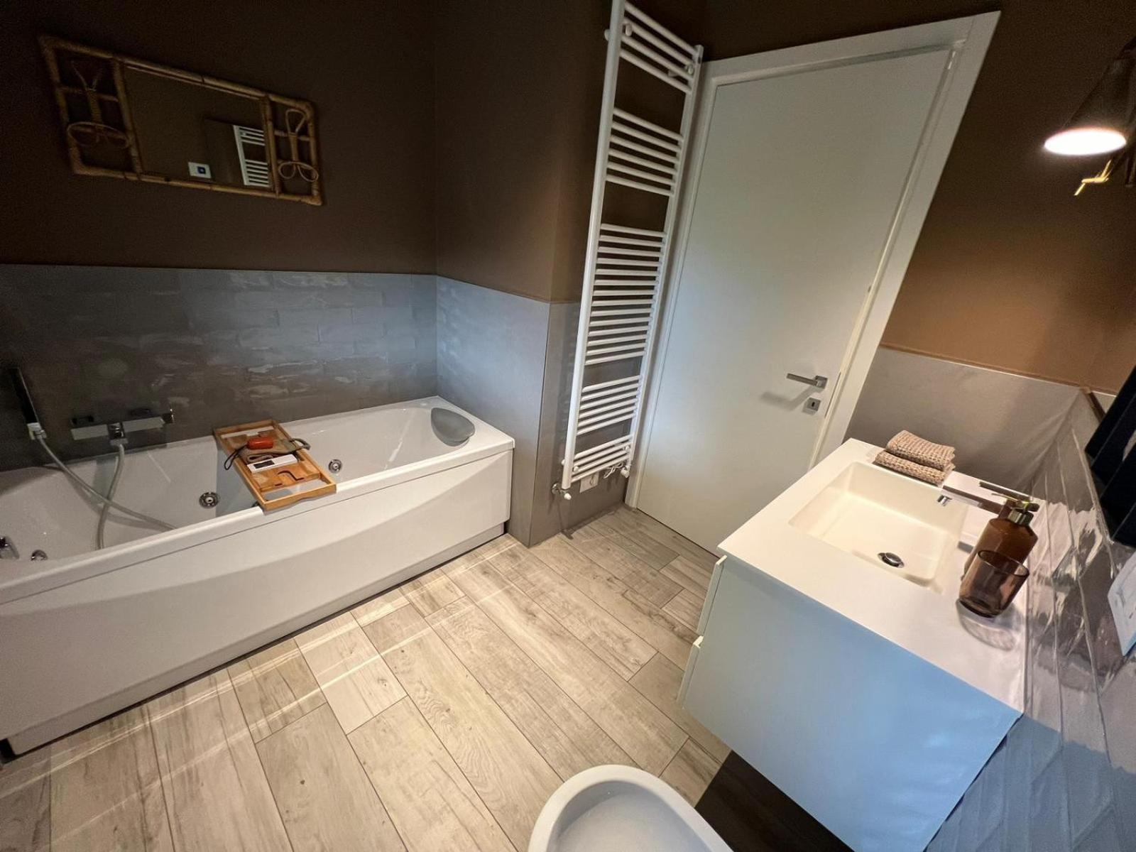 La Bollicina Boutique Apartment And Spa فيربانيا المظهر الخارجي الصورة